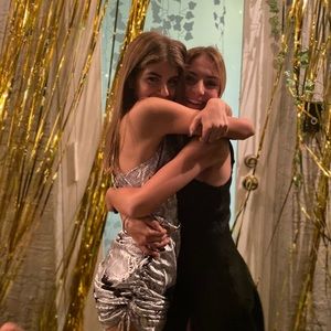 Meet your Posher, Ana